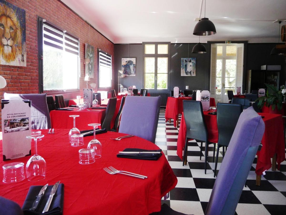 Hotel Restaurant Le Colombier ルムーラン エクステリア 写真